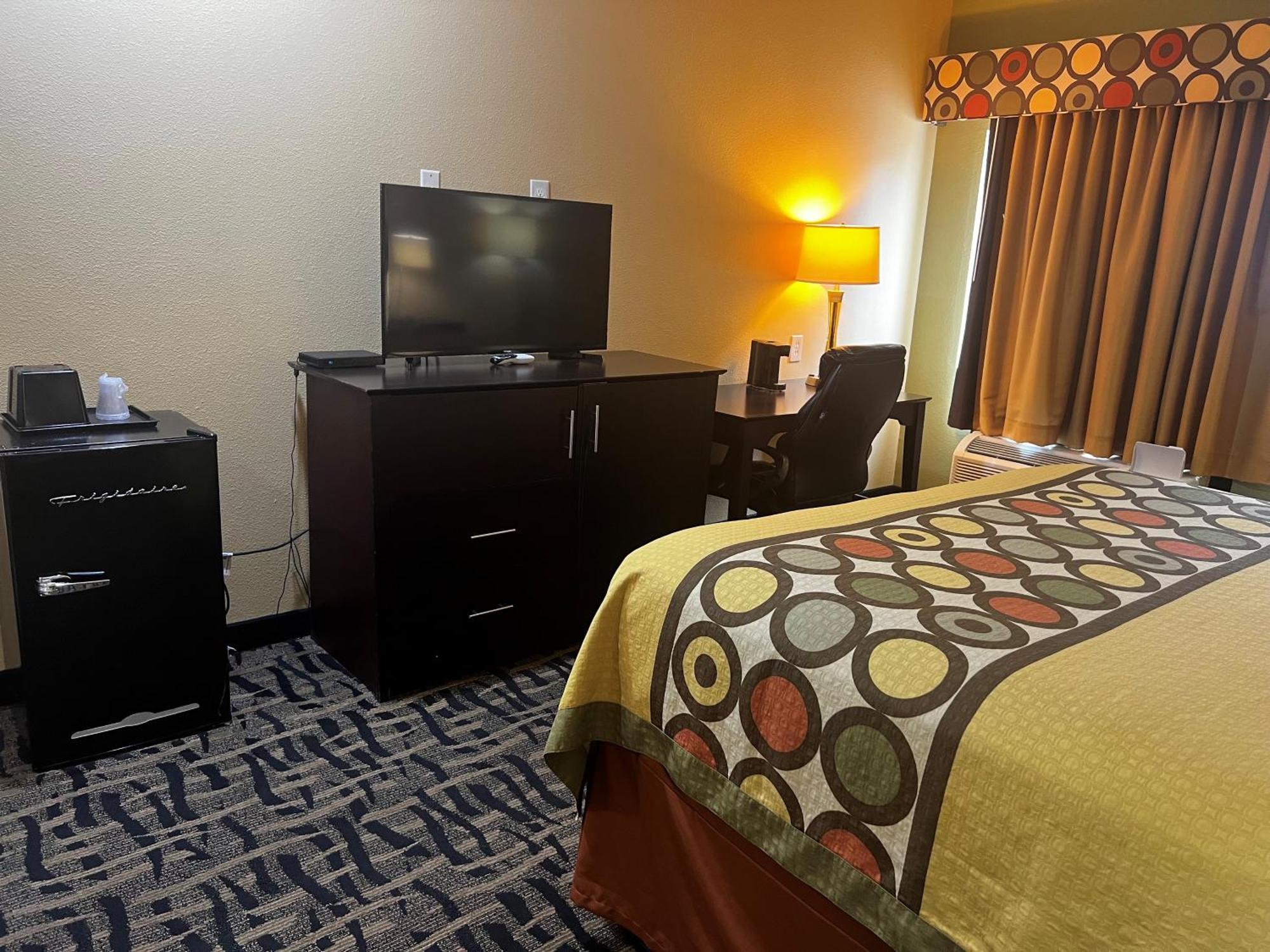 מלון Super 8 By Wyndham פסדינה מראה חיצוני תמונה